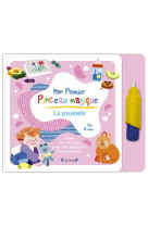 Mon premier pinceau magique - la journee